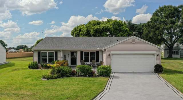 Photo of 1020 Caracara Cir N, Lakeland, FL 33809