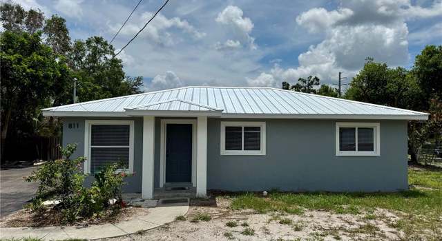 Photo of 811 24th Street Ct E, Bradenton, FL 34208