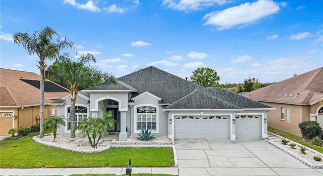 Photo of 10121 Queens Park Dr, Tampa, FL 33647
