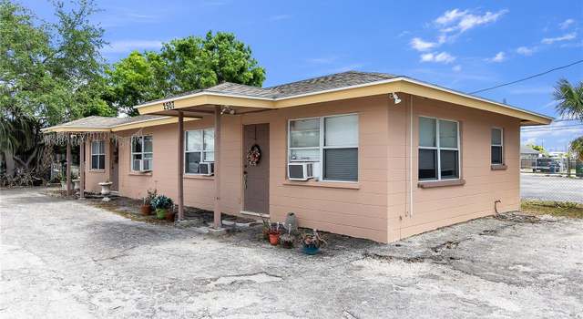 Photo of 2503 10th St W, Bradenton, FL 34205