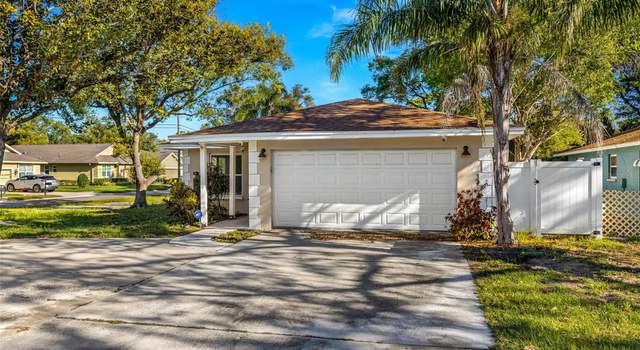 Photo of 1318 5th Ter NW, Largo, FL 33770