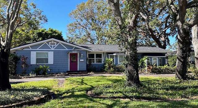 Photo of 1000 Country Club Rd N, St Petersburg, FL 33710