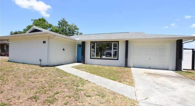 Photo of 108 Sandburg Ln, Winter Haven, FL 33884