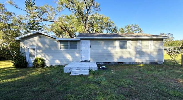 Photo of 4805 Sand Mountain Loop Rd, Auburndale, FL 33823