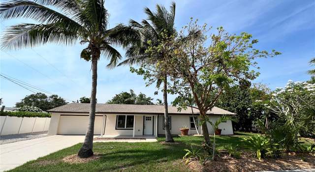 Photo of 560 Gateway Dr, Merritt Island, FL 32952