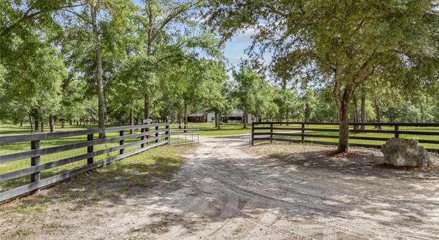 Photo of 1827 SW Shiloh St, Fort White, FL 32038