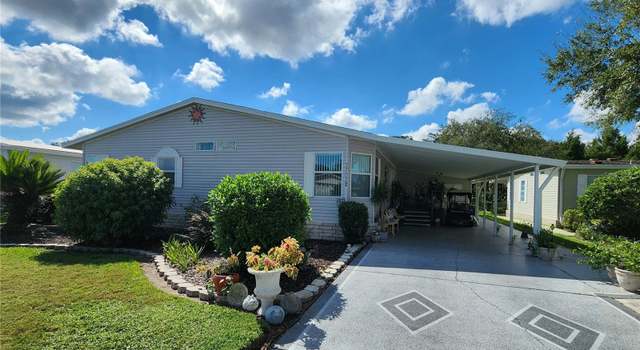 Photo of 37022 Lakota Ct, Zephyrhills, FL 33542