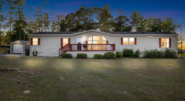 Photo of 13721 Mcintosh Dr, Dade City, FL 33525