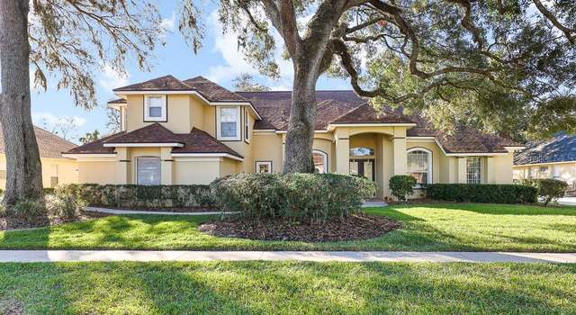 Photo of 4909 Sylvan Oaks Dr, Valrico, FL 33596