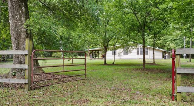 Photo of 884 SW Washington Ave, Fort White, FL 32038