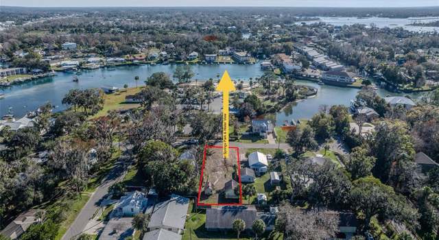 Photo of 27 NE 2nd St, Crystal River, FL 34429
