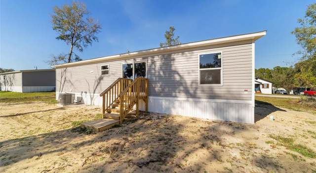 Photo of 18478 SE 58th Pl, Ocklawaha, FL 32179