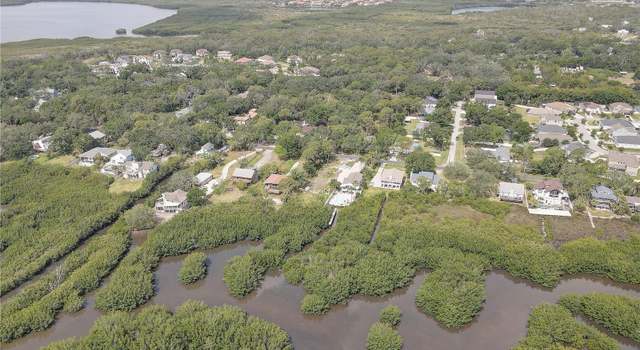 Photo of 8115 Bay Dr, Tampa, FL 33635