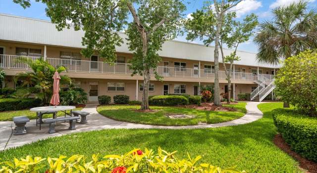 Photo of 10039 62nd Ave N #5, St Petersburg, FL 33708