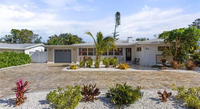 Photo of 1217 DE Narvaez Ave, Bradenton, FL 34209