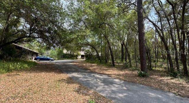 Photo of 2068 Pennsylvania Dr, Deland, FL 32724