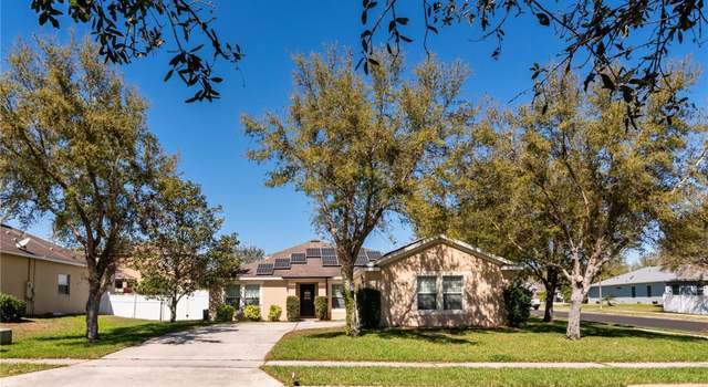 Photo of 2005 Blackbird Dr, Apopka, FL 32703