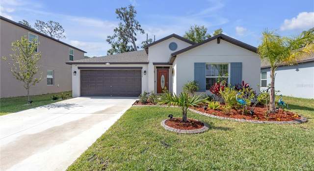 Photo of 36568 Garden Wall Way, Zephyrhills, FL 33541
