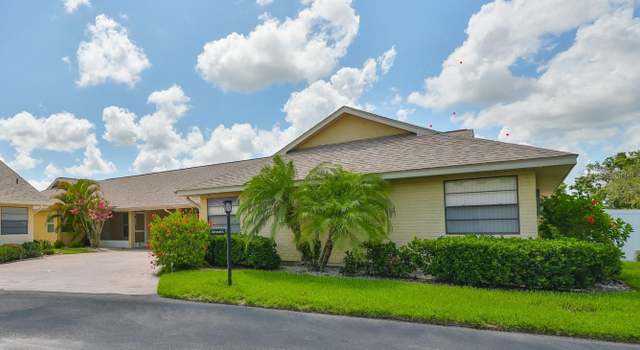 Photo of 1717 Atrium Dr, Sun City Center, FL 33573