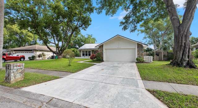 Photo of 3319 E Dorchester Dr, Palm Harbor, FL 34684