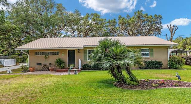 Photo of 13050 SE 120th St, Ocklawaha, FL 32179