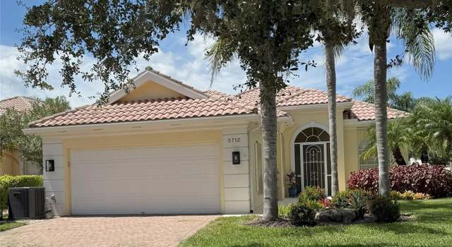 Photo of 5712 Ferrara Dr, Sarasota, FL 34238