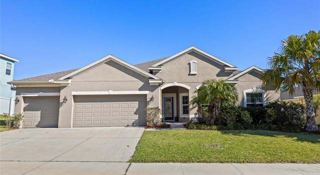 Photo of 3032 Zander Dr, Grand Island, FL 32735