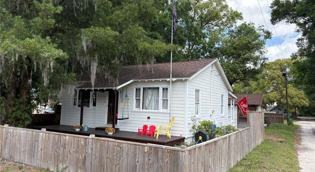 Photo of 38533 8th Ave, Zephyrhills, FL 33542