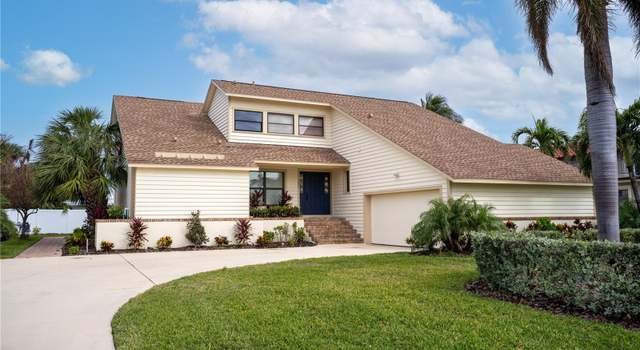 Photo of 107 17th St, Belleair Beach, FL 33786