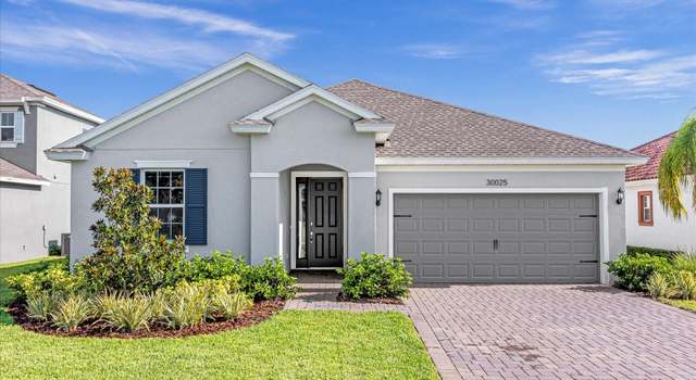 Photo of 30025 Island Club Dr, Tavares, FL 32778