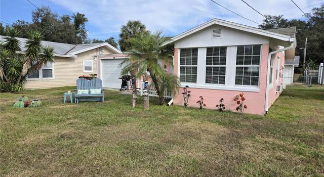 Photo of 12451 SE 135th Ct, Ocklawaha, FL 32179