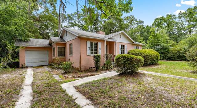 Photo of 1425 NE 9th St, Gainesville, FL 32601