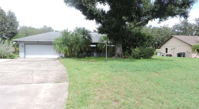 Photo of 3547 Red Oak Ct, Lake Wales, FL 33898