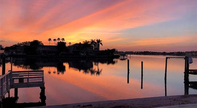 Photo of 1240 79th St S, St Petersburg, FL 33707