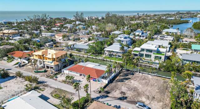 Photo of 579 Bayview Dr, Longboat Key, FL 34228