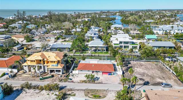 Photo of 579 Bayview Dr, Longboat Key, FL 34228