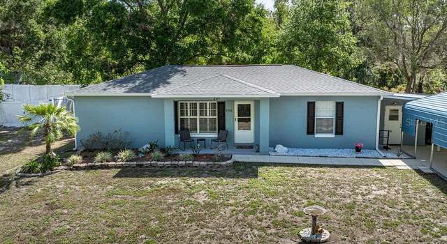 Photo of 201 W Mirror Lake Dr, Fruitland Park, FL 34731