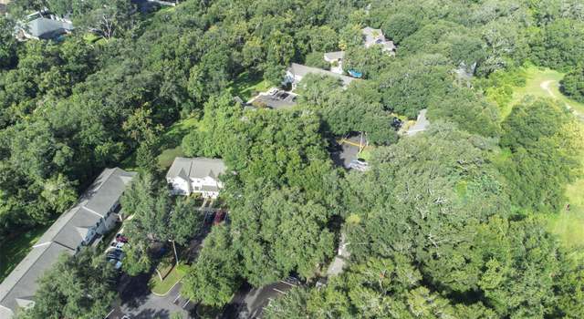 Photo of 2228 Golden Oak Ln, Valrico, FL 33594