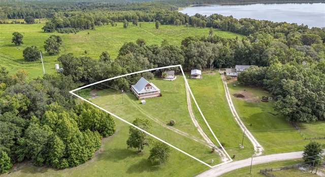 Photo of 9919 SW 136th St, Starke, FL 32091