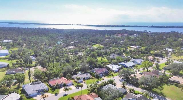 Photo of 611 Pineneedle Ln, Englewood, FL 34223