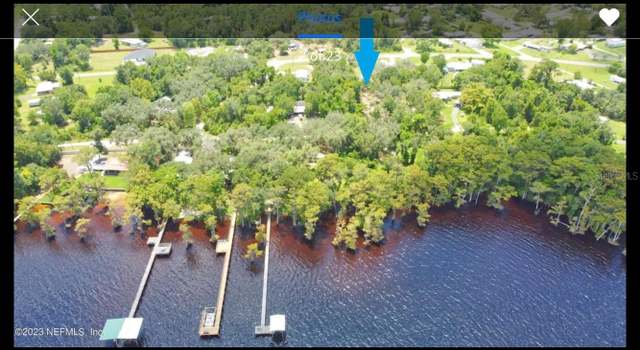 Photo of 329 Riviera Dr, Crescent City, FL 32112