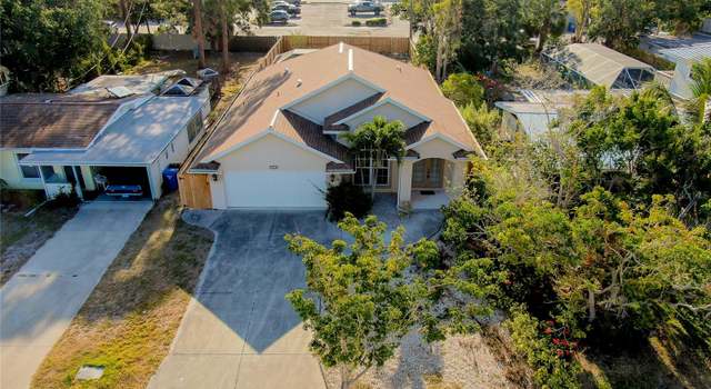 Photo of 429 Riviera St, Venice, FL 34285