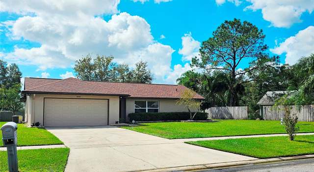 Photo of 8022 Beechdale Dr, Orlando, FL 32818