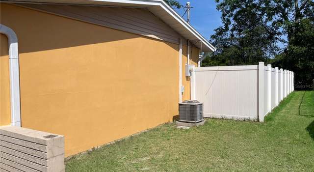 Photo of 19 S Davis St, Beverly Hills, FL 34465
