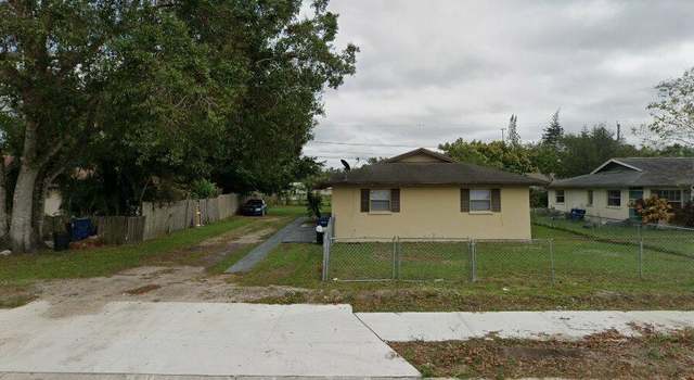 Photo of 3807 & 3809 7th St E, Bradenton, FL 34208