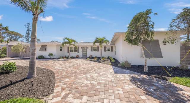Photo of 317 Gulf Dr, Venice, FL 34285