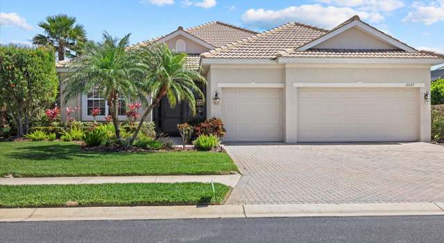 Photo of 12127 Granite Woods Loop, Venice, FL 34292