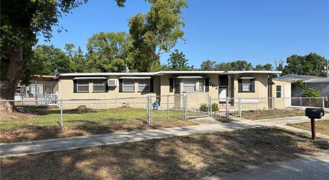 Photo of 202 Mobile Pl, Brandon, FL 33510