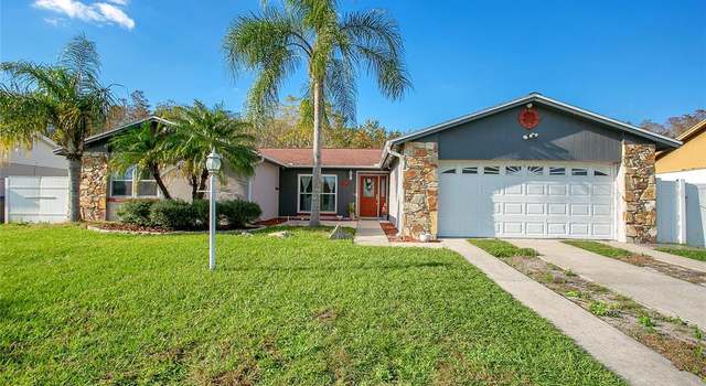 Photo of 110 W Cedarwood Cir, Kissimmee, FL 34743