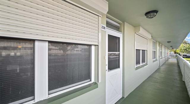 Photo of 4890 Bay St NE #228, St Petersburg, FL 33703